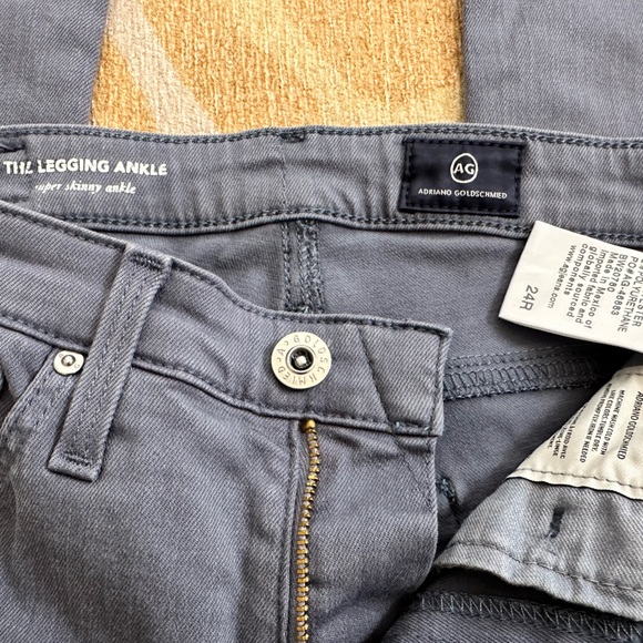 AG Super Skinny Ankle Legging Size 24 in blue gray shade. - Picture 4 of 5